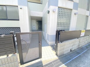 ヴィラ芦屋川の物件外観写真